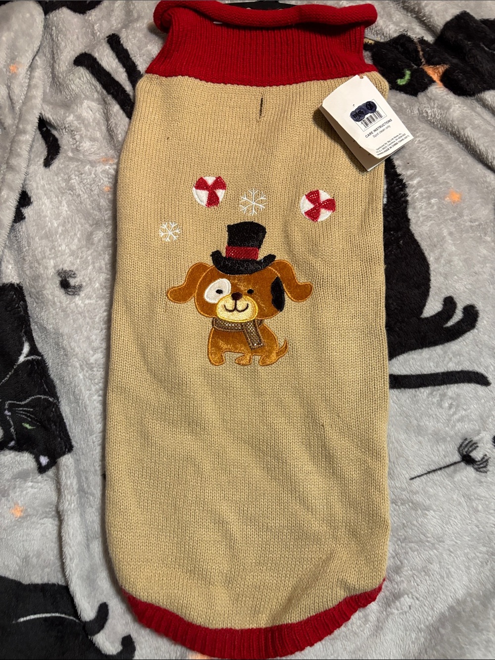 Beige & Red Holiday Dog Sweater with Festive Puppy Embroidery